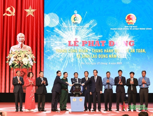 Thủ tướng Phạm Minh Chính dự lễ phát động Tháng Công nhân-Tháng hành động về an toàn, vệ sinh lao động năm 2023